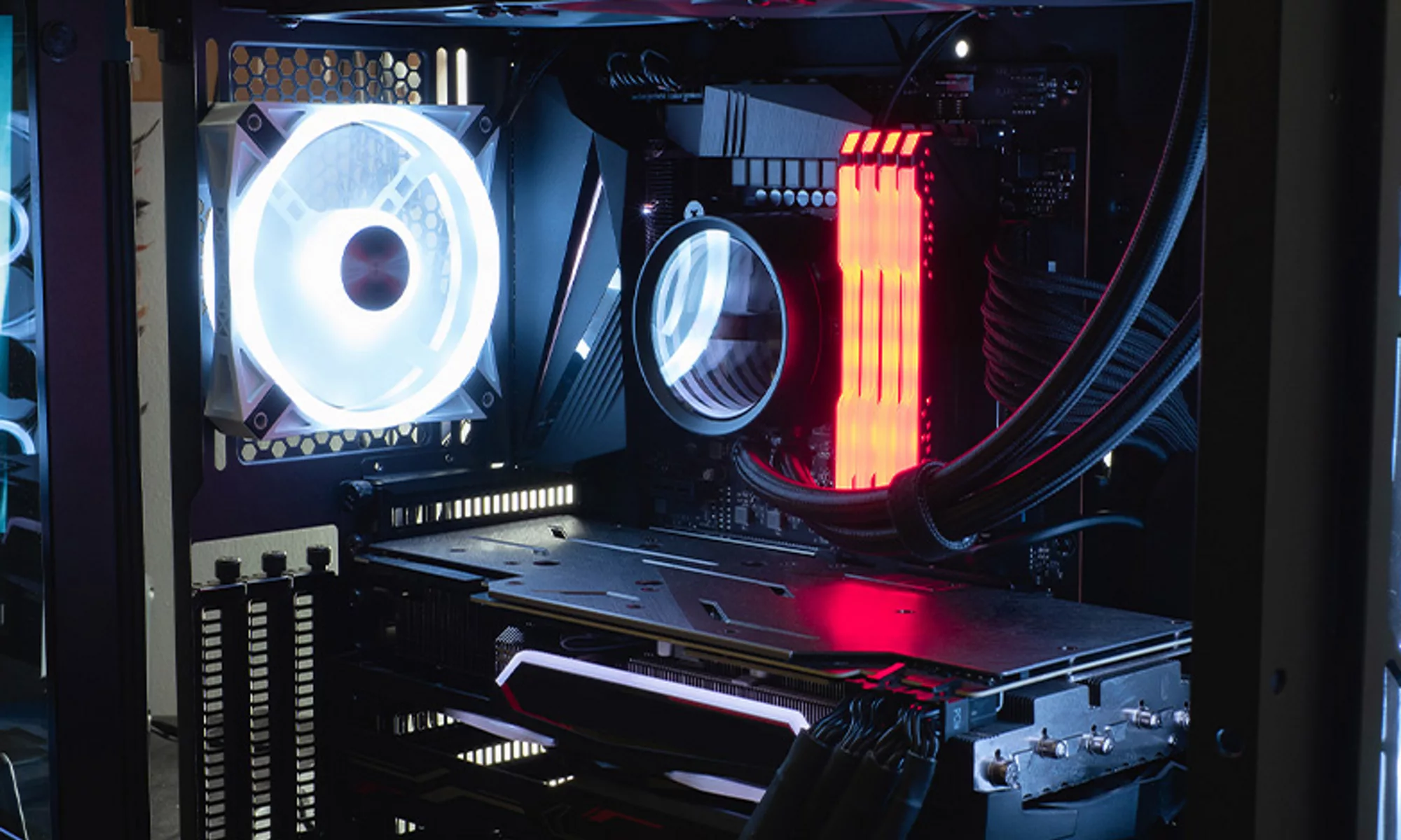 電競電腦 CPU